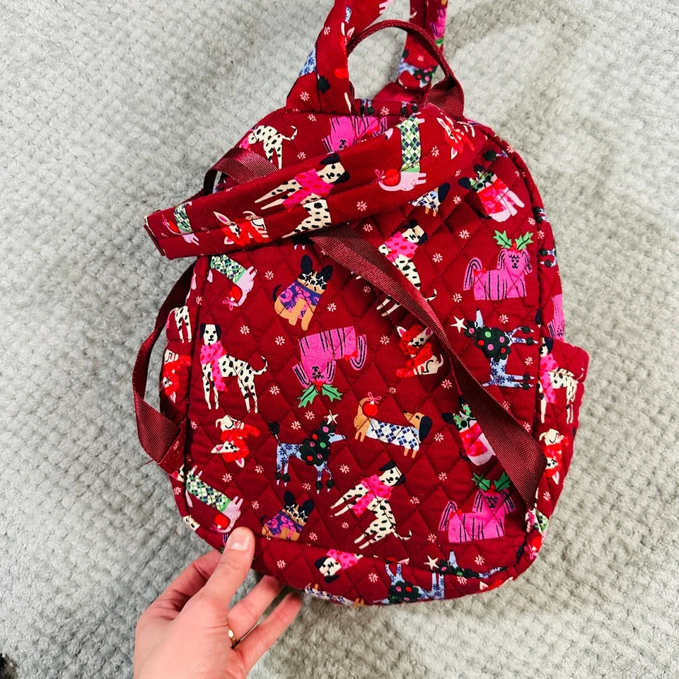 Adorable VERA BRADLEY Small Red Holiday Hounds Christmas Dog Print Backpack  - Image 4 of 4