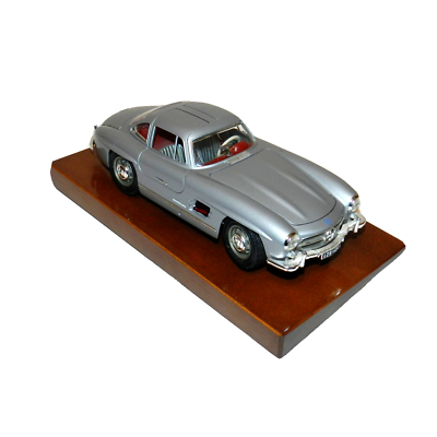 BURAGO 1954 MERCEDES-BENZ 300SL DIECAST MODEL 3513 MADE IN ITALY