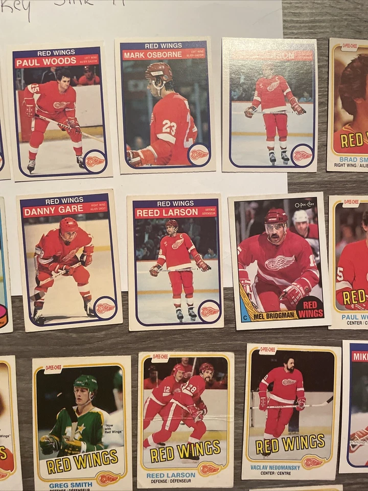 1980’s OPC Topps Team LOT of 28 Detroit RED WINGS o-pee-chee, see phot - Image 4 of 4