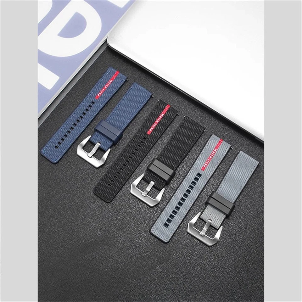 Elegante correa de silicona de nailon para Panerai Luna Rossa 1507 banda de hebilla de acero 24 mm Foto 2 de 4