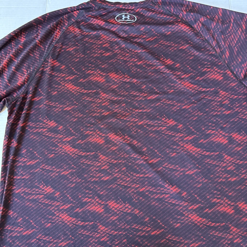 Camiseta gráfica Under Armor de la Universidad de Maryland para hombre 2XL. Rojo con negro Foto 4 de 4
