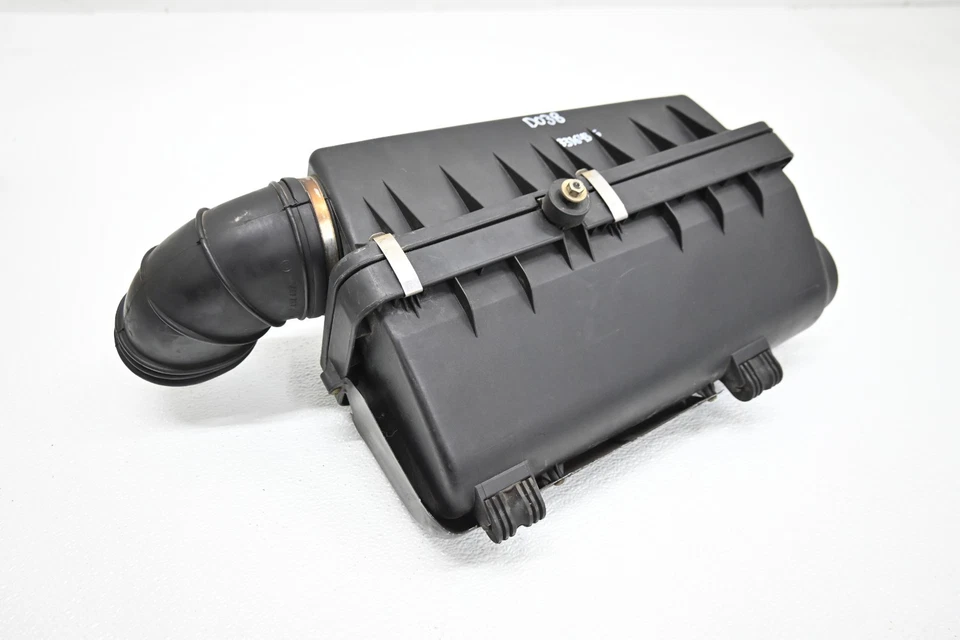 ⭐ 86-94 Bmw E32 Serie 7 Silenciador de admisión de aire Limpiador Carcasa Caja Borde Cubierta Fabricante Original Foto 3 de 4