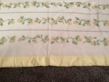 CHATHAM  Purrey Blanket  Yellow Floral  Satin Trim  Cottage 70"x86"  Vtg