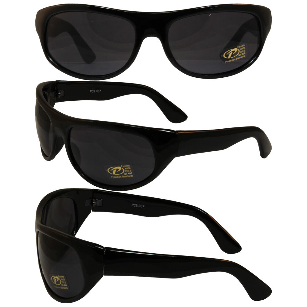 Pacific Coast 207 Pacific Coast Wrap Sunglasses - Black Frame / Smoke Lens