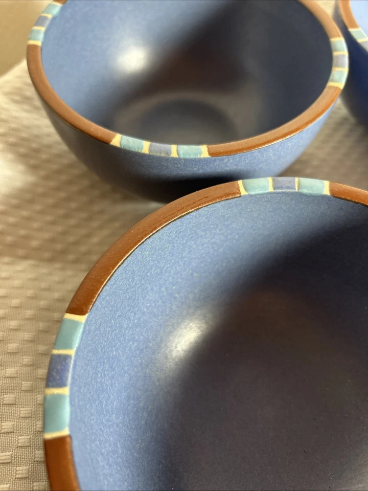 Lote de 4 cuencos de frutas/cereales Dansk International Designs MESA AZUL CIELO 5 1/8" Foto 4 de 4