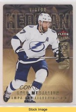 2021-22 Fleer Ultra Lucky 13 Gold Medallion Achievement Victor Hedman READ 1os2