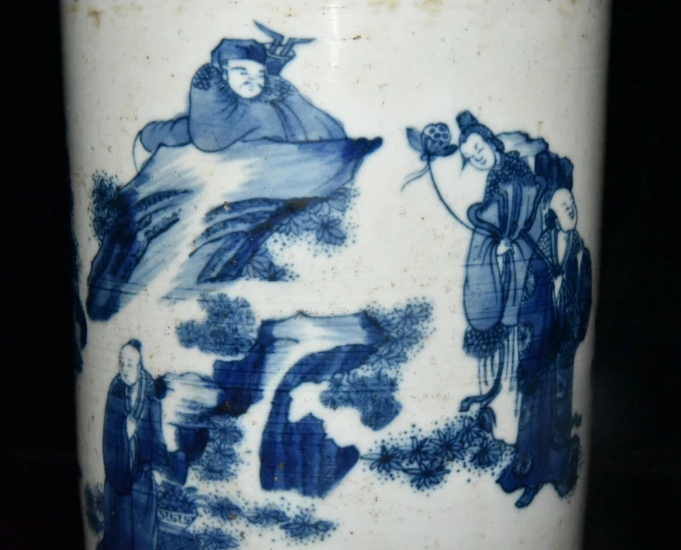 6.7英寸古董清朝康熙马克蓝色白色瓷器人物刷罐 — 第 4/4 张图片