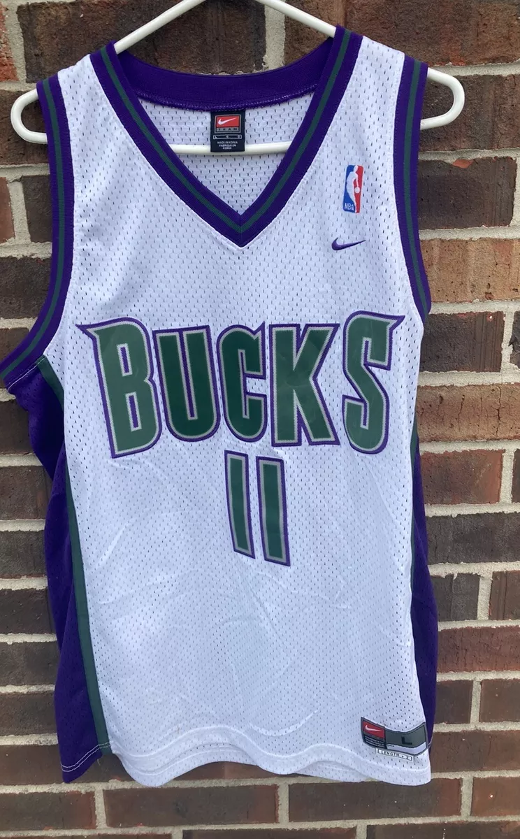 Vintage Nike Team NBA Milwaukee Bucks Tj Ford Basketball Jersey