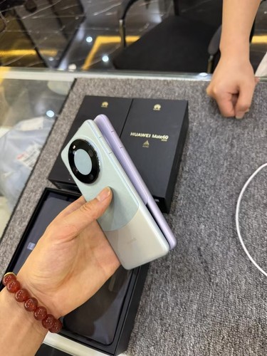 Huawei Mate 60 6.69in 50MP 12+1TB HarmonyOS Google Play smartphone - 第 7/9 張圖片