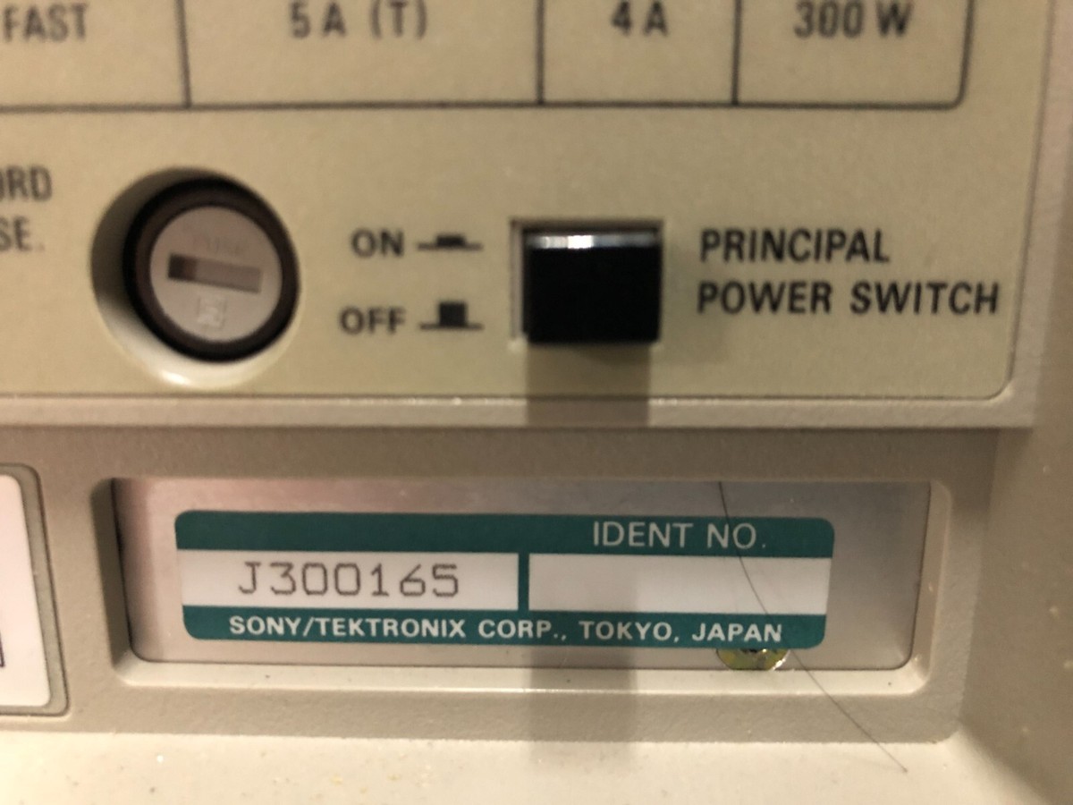 Sony Tektronix DG2030 Data Pattern Generator, 400 Mbps, 4/8 Sony Tektronix DG2030 Data Pattern Generator, 400 Mbps, 4/8