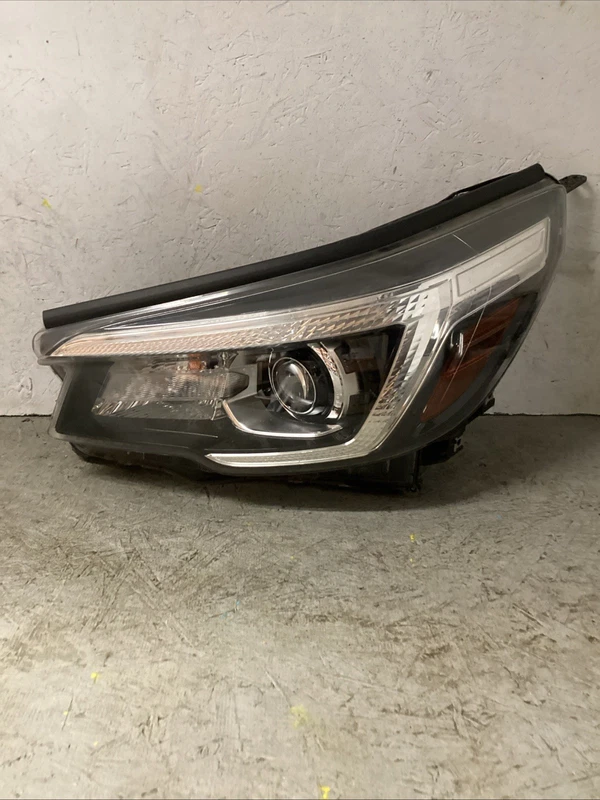 2019 2020 SUBARU FORESTER LEFT LH DRIVER SIDE HEADLIGHT OEM NON ADAPTIVE