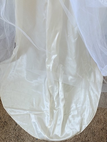Antique 40s Ivory Liquid Satin And Lace Victorian Wedding Dress Size 4 - Picture 4 of 13