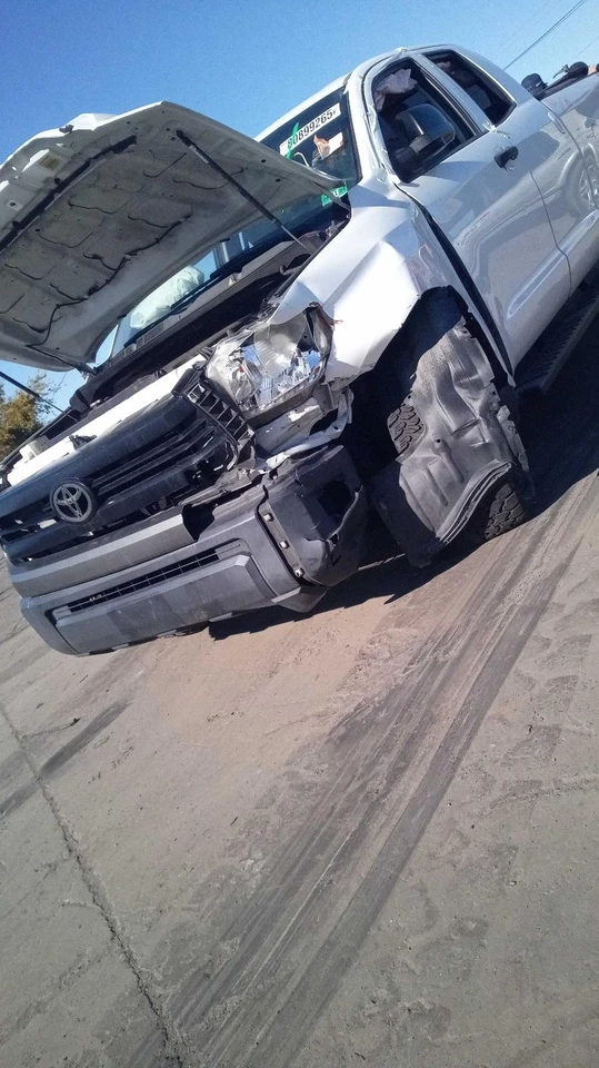 Conjunto completo de motor usado se adapta a: Toyota Tundra 2017 4,6 L VIN M quinto dígito 1 URF Foto 2 de 4