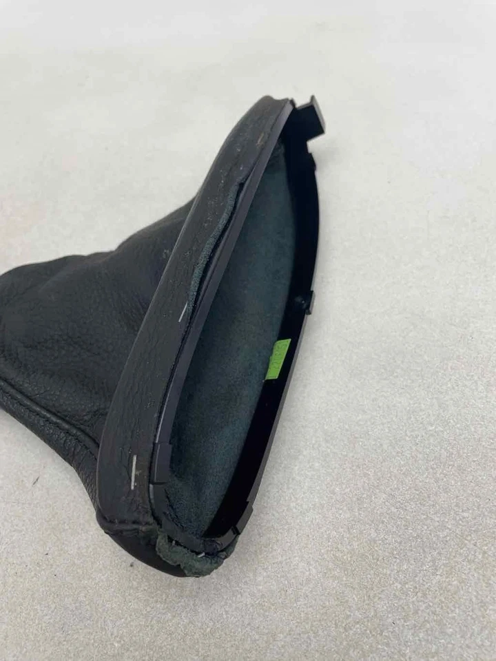 Cubierta de maletero de freno con mango de cuero negro para BMW 650I 2006-2010 Foto 3 de 4