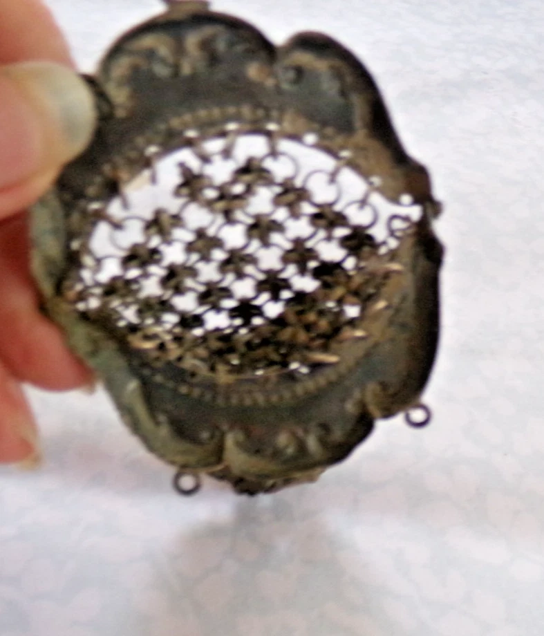 French Silver Chain Mesh Original Unique Mesh Kiss Clasp  Antique Purse WOW! - Image 3 of 4