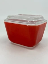 Vintage Pyrex #0501 Red Primary Refrigerator Dish w/ Lid 1.5 Cup Casserole Dish