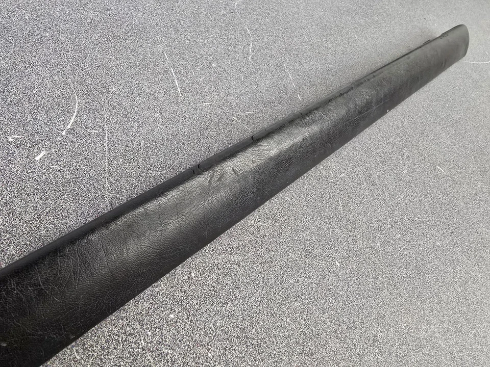 USADO ORIGINAL PORSCHE 911 912 ESTANTE DE PAQUETE TRASERO MOLDURA HORIZONTAL NEGRO 1965-70 #9 Foto 4 de 4