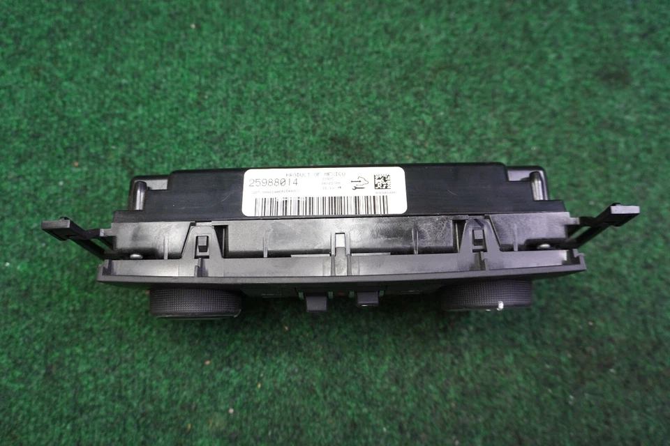 Chevrolet Impala 2006-2011 control de aire acondicionado 25988014 OEM Foto 2 de 4