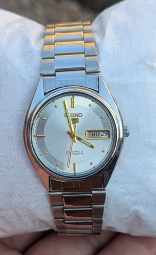 vintage Seiko5 6309-716A Automatic 21 jewels stainless-steel watch made in Japan
