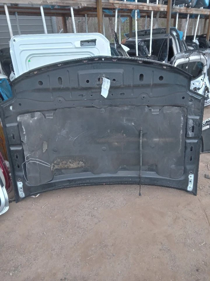 Used Hood fits: 2008 Cadillac Escalade  Grade A Foto 2 de 4