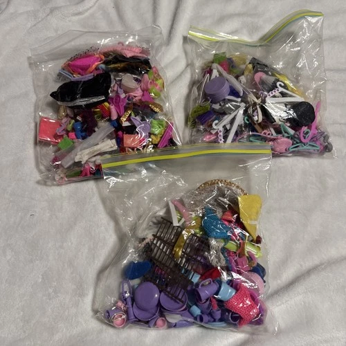 Barbie & Other Doll’s Accessories Lot Vintage & Modern Clothes Shoes Hangers