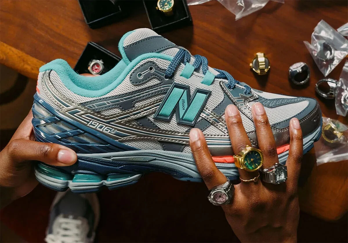 New Balance x The Whitaker Group x 1906U Willful Bias - Blue New Balance x The Whitaker Group x 1906U Willful Bias - Blue