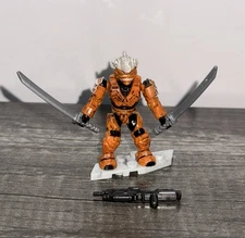 Mega Halo 96832 Covenant Wrath Hayabusa Spartan Orange Figure Weapons Sword