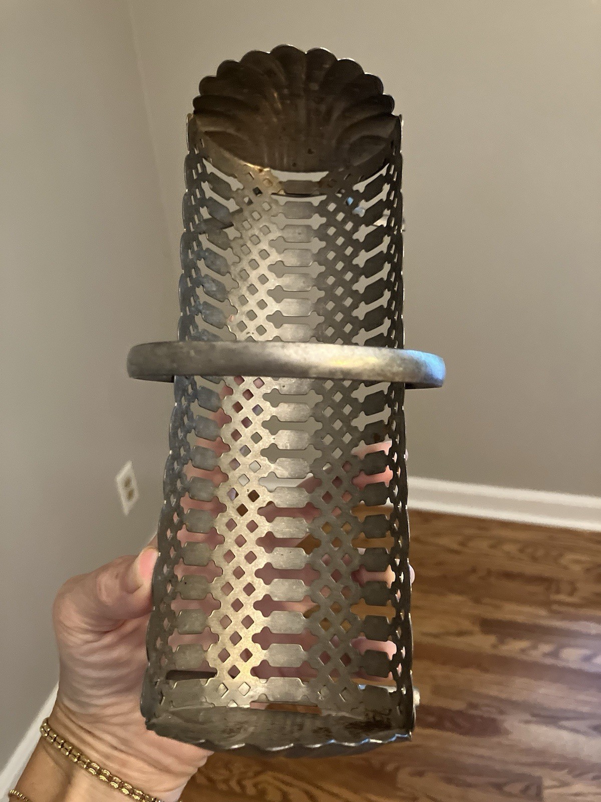 Picture 3 of 11