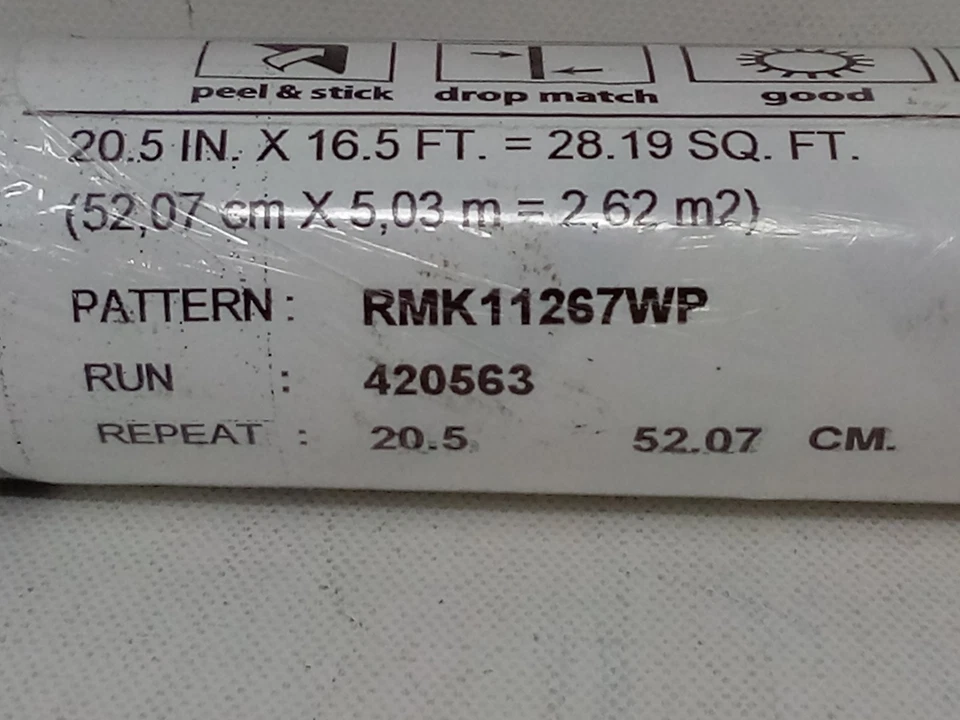 Papel tapiz RoomMates pelar y pegar patrón RMK11267WP diseño de fractura negra Foto 4 de 4
