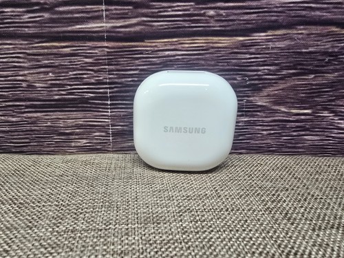 Samsung - Galaxy Buds2 True Wireless Earbud Headphones - White