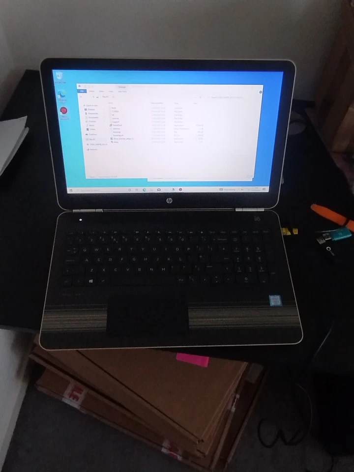 HP Pavilion 15-au068sa Intel i3-6100U 2.3GHZ 8GB RAM 120 GB SSD 15.6" Laptop - Image 4 of 4