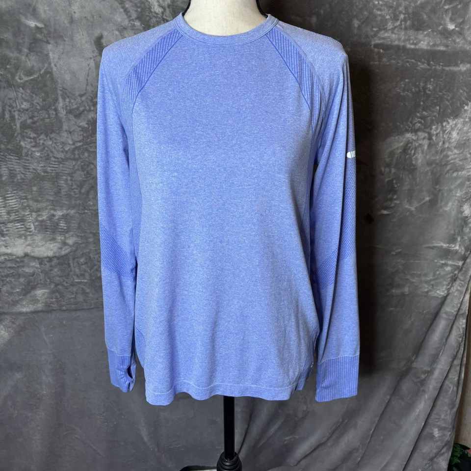 BCG Top Mujer Pullover Mediano Azul Claro Agujeros para Pulgar Mangas Largas Foto 2 de 4