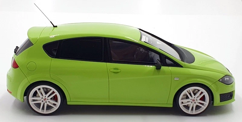 Otto Mobile 1/18 Scale Resin OT404 - Seat Leon Cupra R MK2 - Green — 第 4/4 张图片