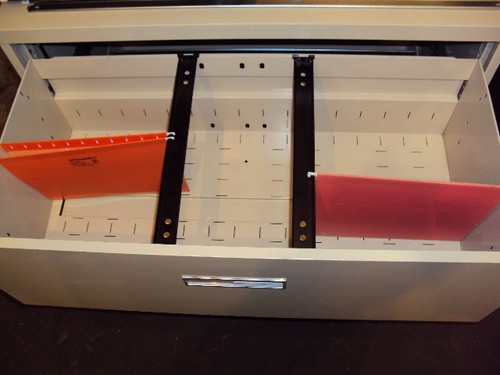 Front to back Rail Kit - 4/box for STEELCASE lateral file cabinets. - Picture 5 of 7