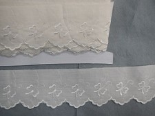 Broderie Anglaise Flat Cream Lace Bow Pattern x 5 mts