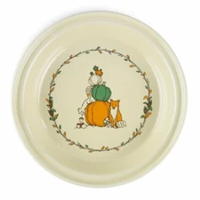 Fiesta® 10.25" Deep Dish Pie Baker | Fall Forest