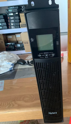 1pcs Uninterruptible power supply