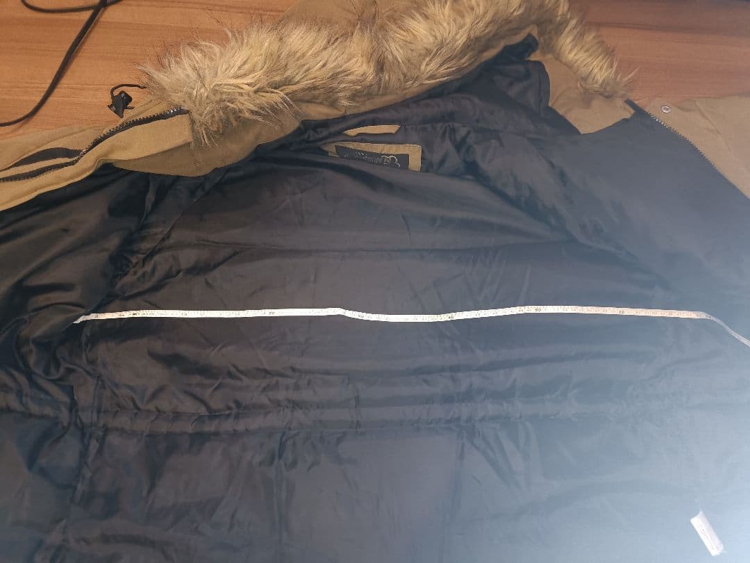 Excellent condition Schott down jacket beige size… - image 12
