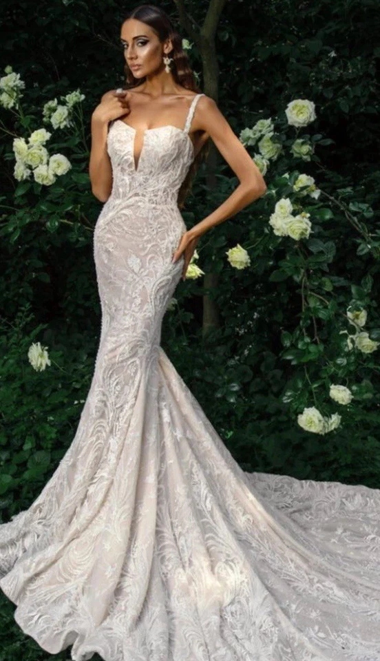 Designer Wedding Gown W/Sleeves Antonia-Freya By Mistrelli House Of Design Reg4k - Image 2 of 4