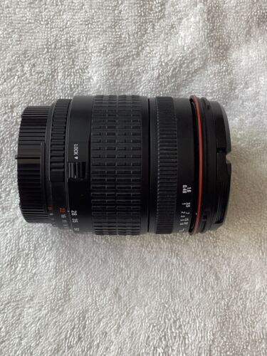 Sigma 28-200mm f/3.5-5.6 zoom Macro Nikon Hood and caps GUC - Picture 4 of 10
