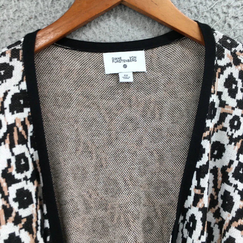 Blusa envolvente Diane Von Furstenberg para mujer 4X multicolor con cinturón manga larga Foto 3 de 4
