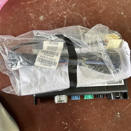 13-15 GM Chevy Cadillac Multimedia Infotainment Receiver NG 2.0 HMI 23427516 - Picture 5 of 6