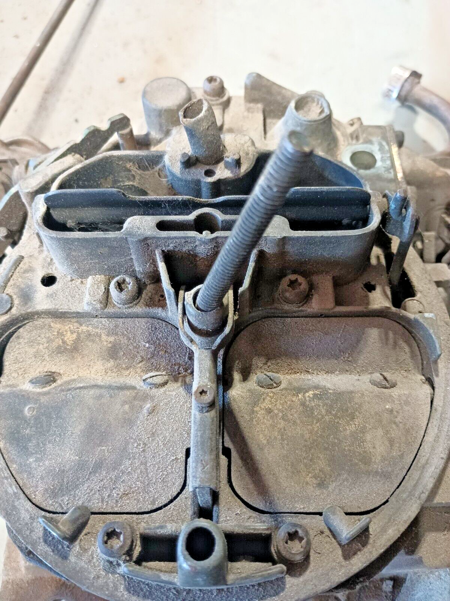 Rochester Quadrajet 4 Barrel GM Carb Model 17061829 For Rochester Quadrajet 4 Barrel GM Carb Model 17061829 For