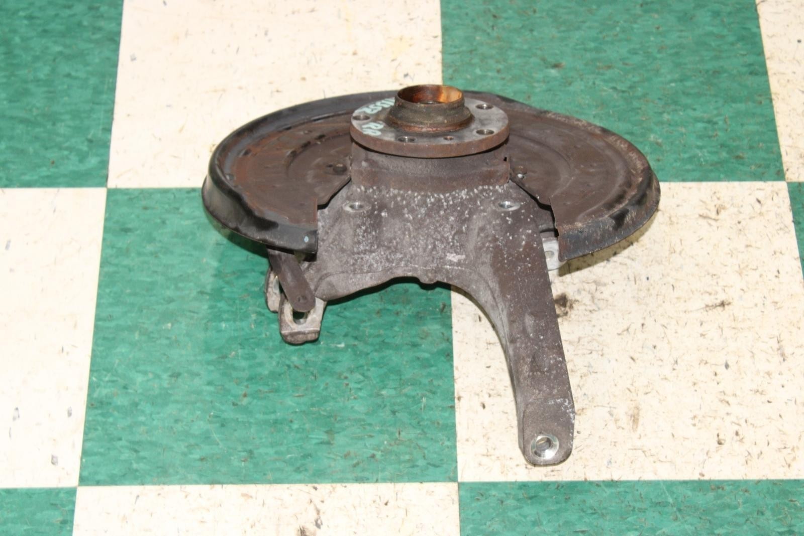 Bentley Flying Spur 2013-2018 Rear Right Steering wheel hub