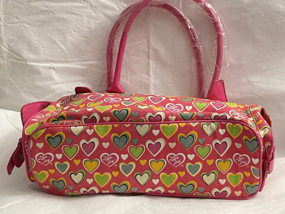 I Love Lucy Purse Shoulder Bag Pink Mulitcolor Hearts Aliz International Foto 3 de 4