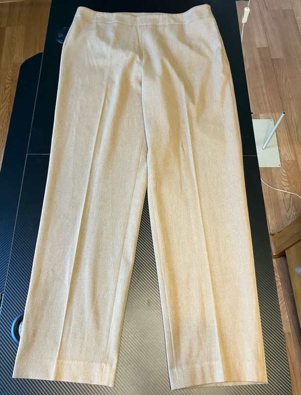 Talbots Women’s Beige Stretch Twill Flat Front Slim Dress Pants Size 12