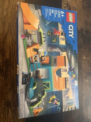 LEGO CITY: Street Skate Park (60364) - Incomplete See Pictures
