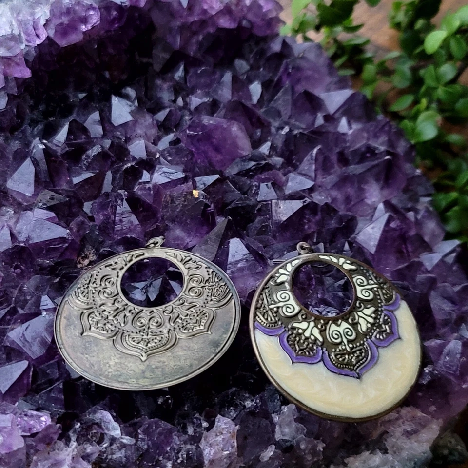 Pendientes de aro colgantes esmalte púrpura hechos Bali bohemio étnico 2,5" vintage  Foto 3 de 4