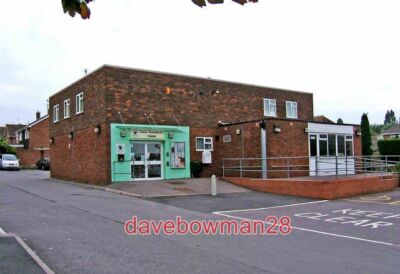PHOTO  COMMUNITY CENTRE GUILDFORD AVENUE LAWN ALTHOUGH MUCH OF THE LAWN ESTATE I