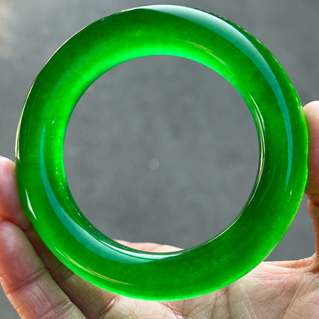 Certified Natural high Ice Green Burmese Jade jadeite bracelet bangle 60-61mm